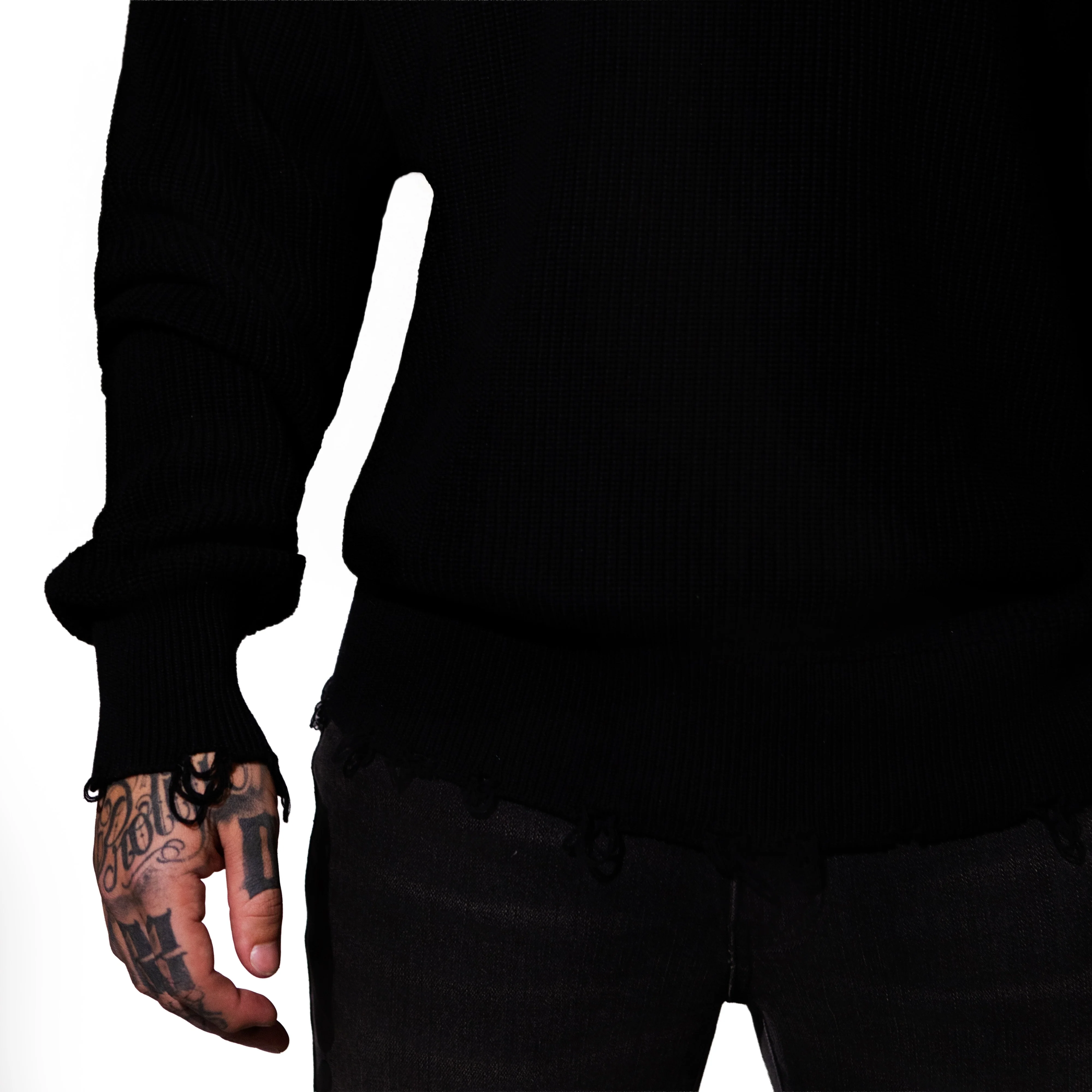 THE BEVERLY CREWNECK (BLACK) - Image 6