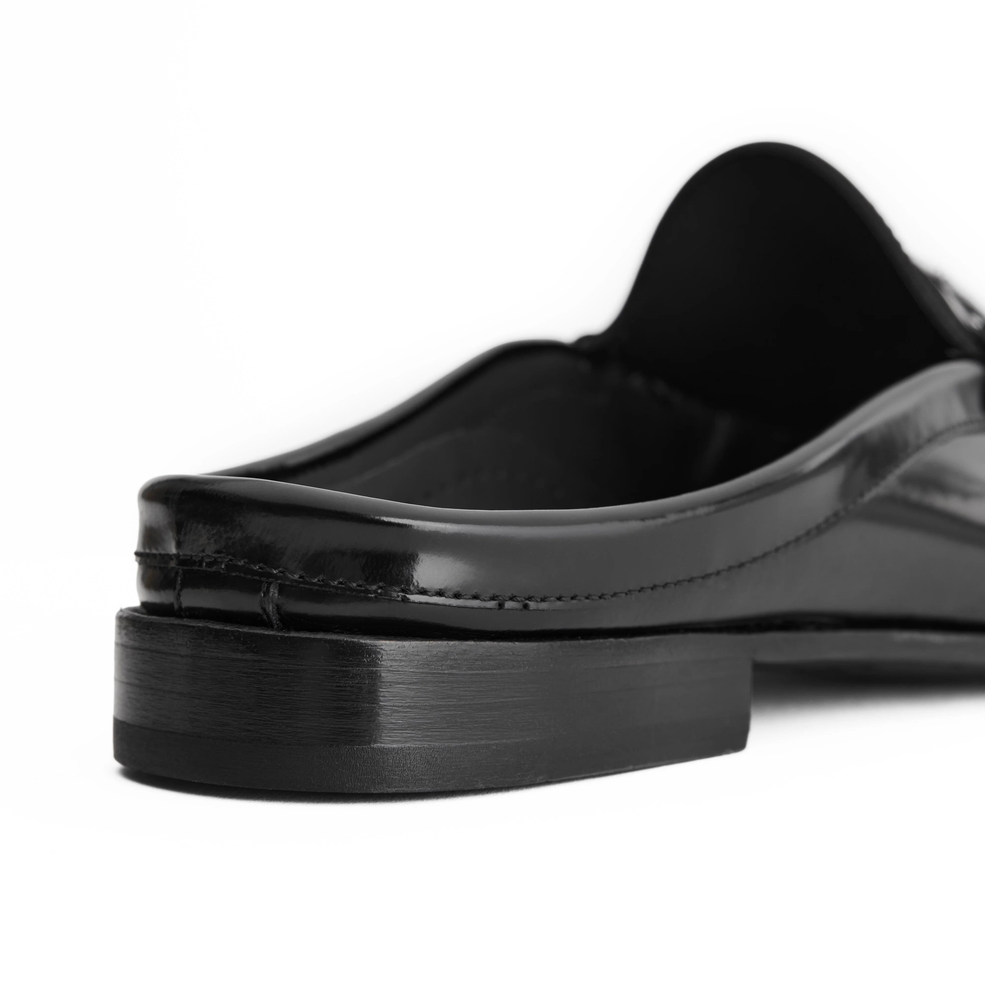 THE CAPRI - Image 8